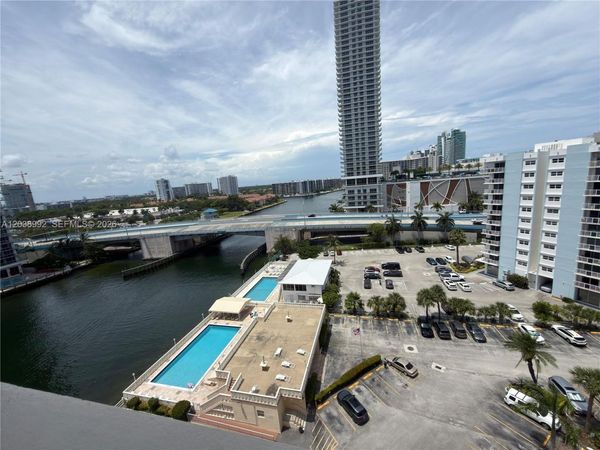 1817 S Ocean Dr, Unit 18, Hallandale Beach, FL 33009