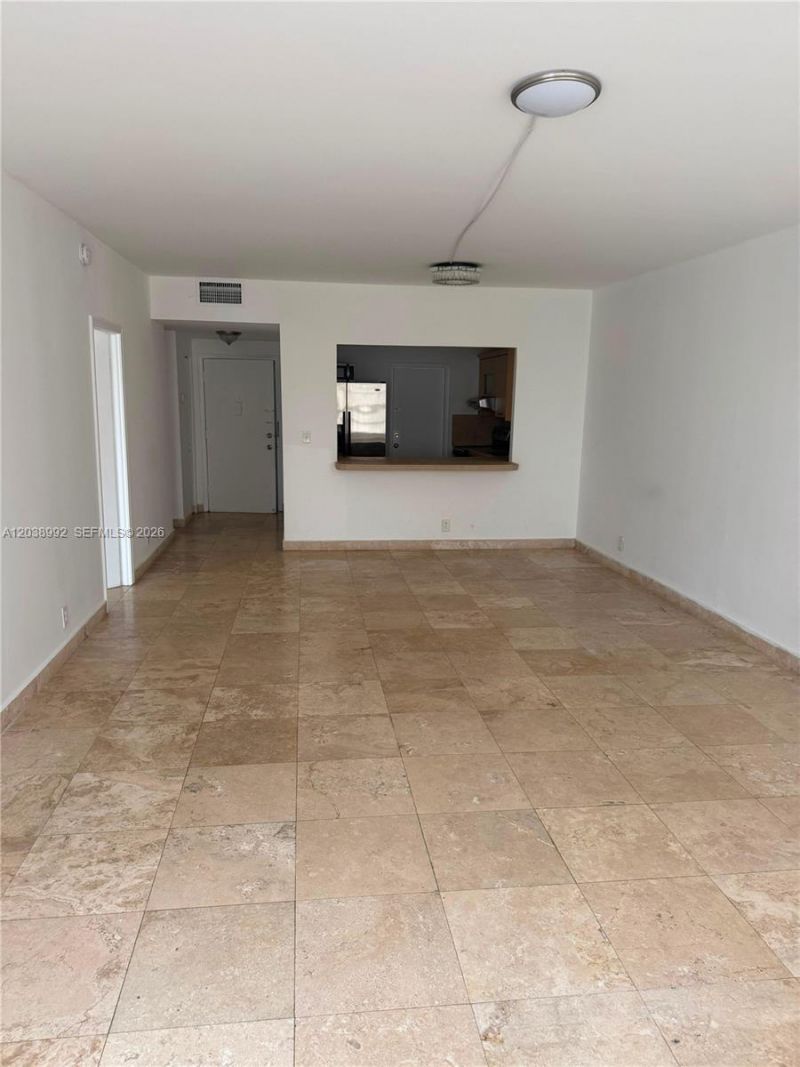 1817 S Ocean Dr, Unit 18, Hallandale Beach, FL 33009 Photo