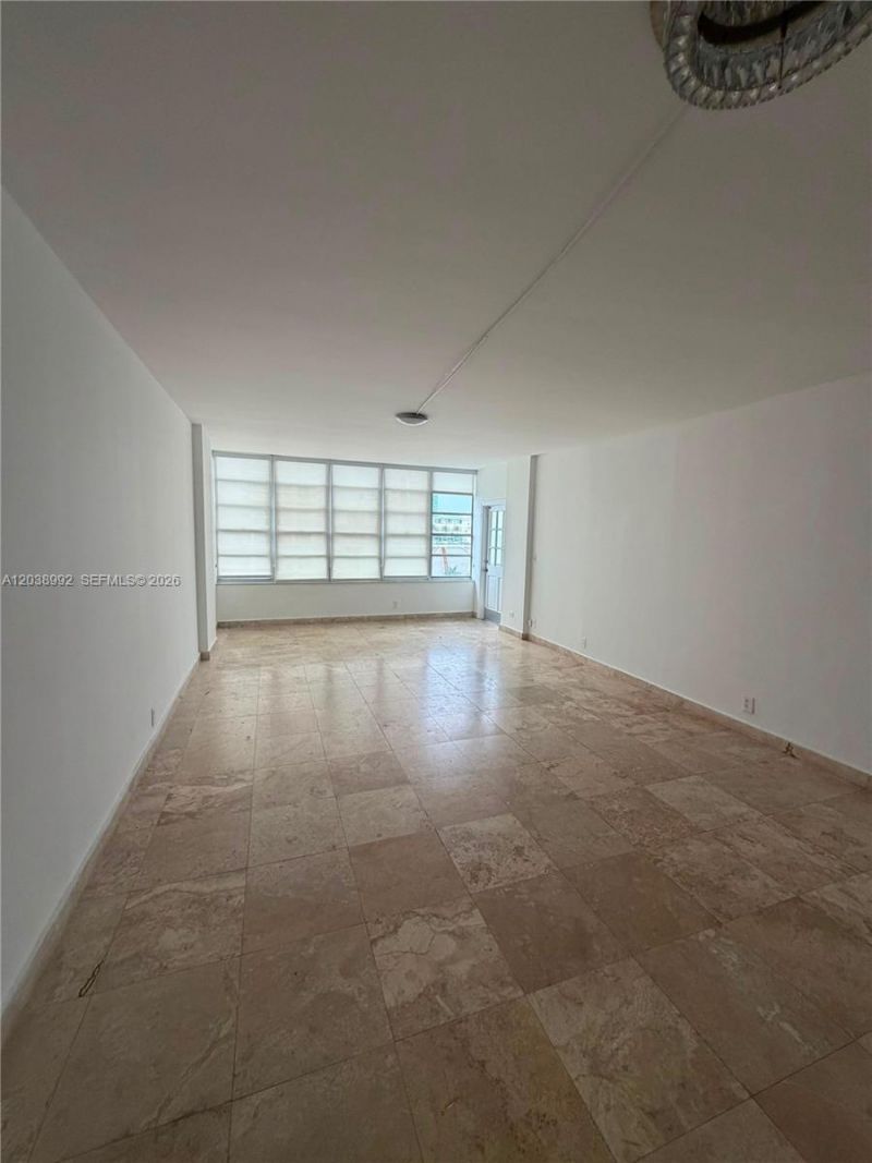 1817 S Ocean Dr, Unit 18, Hallandale Beach, FL 33009 Photo