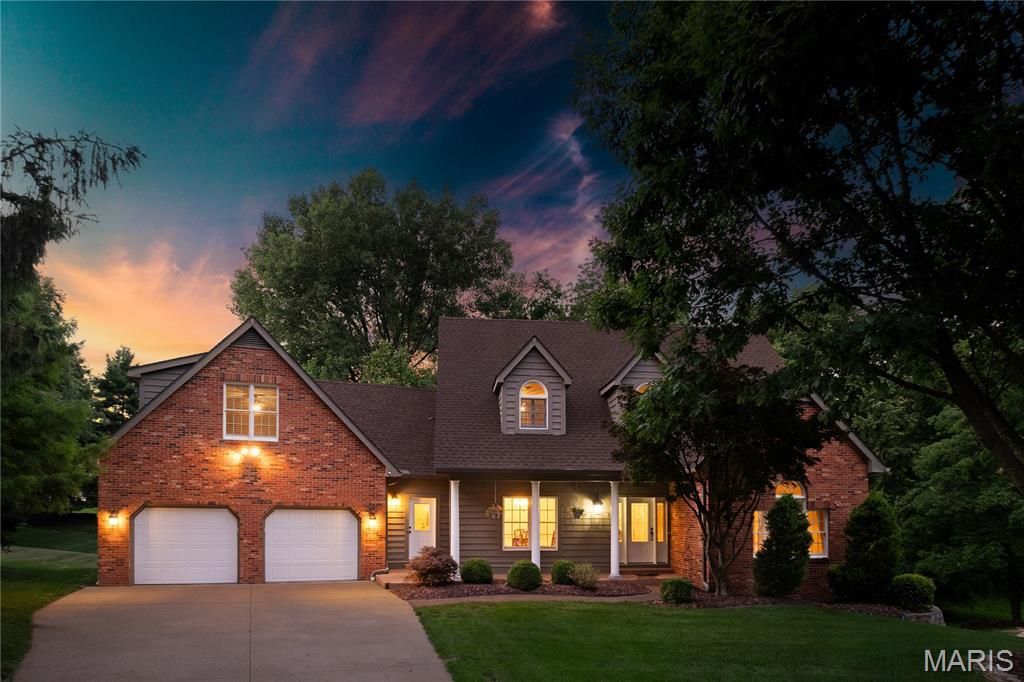 5 Ginger Woods Court, Glen Carbon, IL 62034 Main Photo