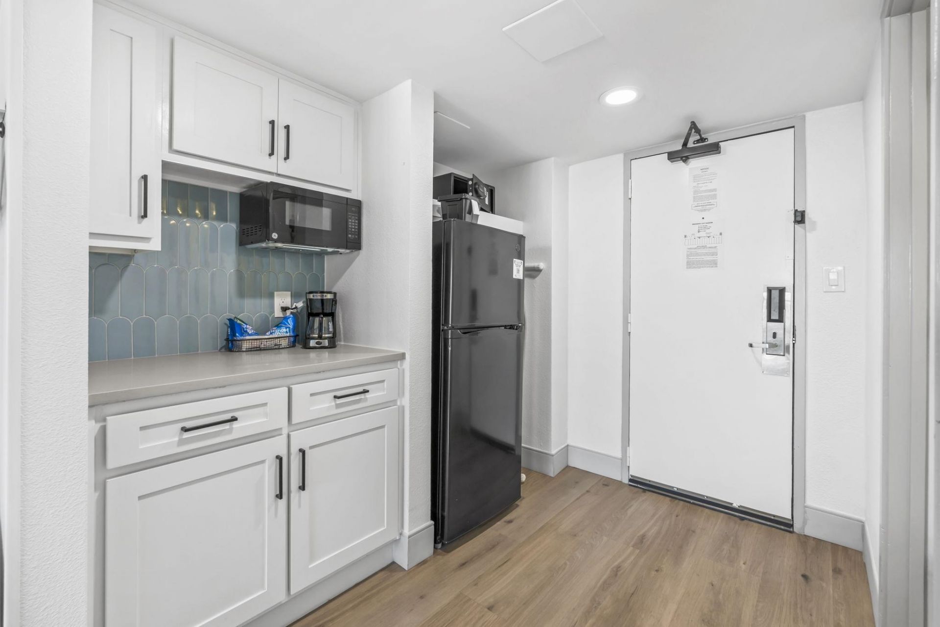 7100 N Ocean Blvd.  Photo 7