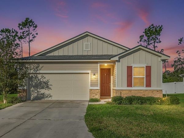 212 Meadow Crossing Dr, St Augustine, FL 32086