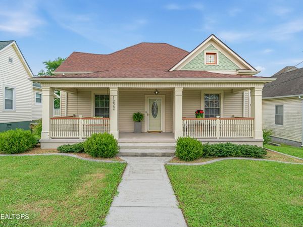 1222 Minnesota Ave, Knoxville, TN 37921