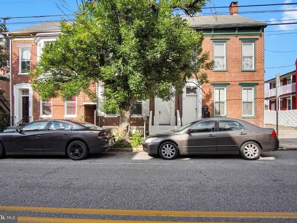 125 S PERSHING AVENUE , YORK, PA 17401