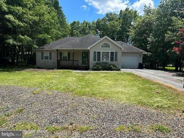 164 BULL RUN , LONG POND, PA 18334