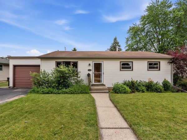 9117 Boys DRIVE, Sturtevant, WI 53177
