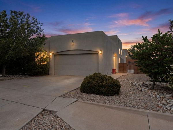 5501 Costa Uerde Road NW, Albuquerque, NM 87120