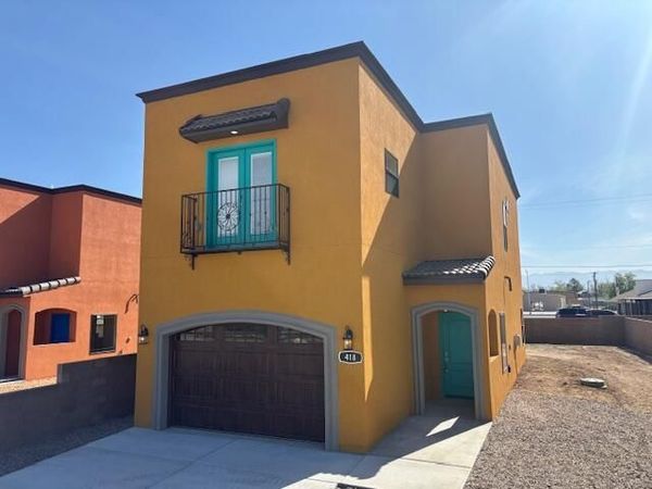 418 N Lala Street , Los Lunas, NM 87031