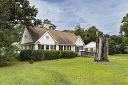1125 Hancock Street  photo 4