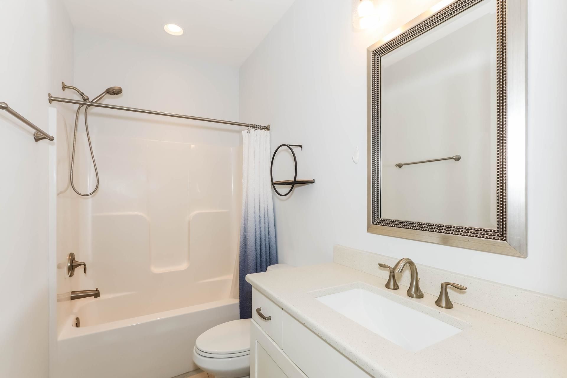 3085 Moss Bridge Ln. Photo 11