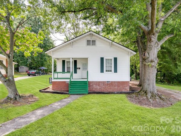 417 York Avenue , Kannapolis, NC 28083