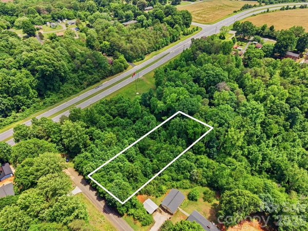 18 Easthaven Drive , Newton, NC 28658