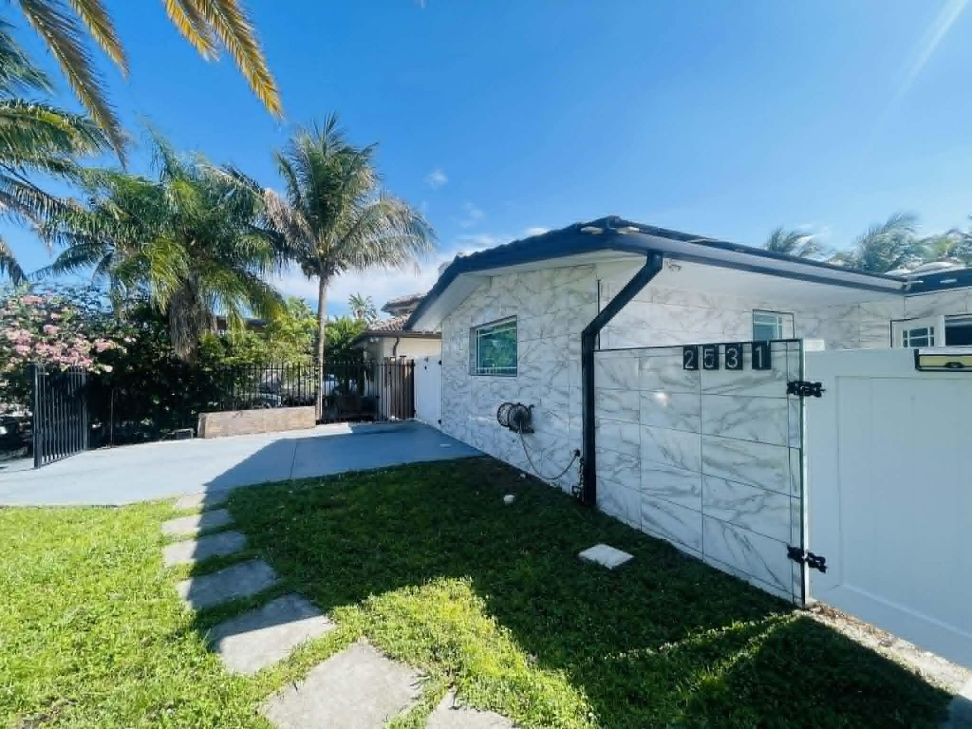 2531 Gulfstream Lane, Fort Lauderdale, FL 33312 Photo