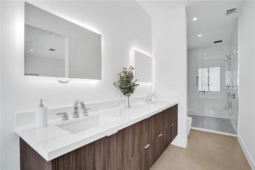 1211 SE 1st Street, Fort Lauderdale, FL 33301 Photo