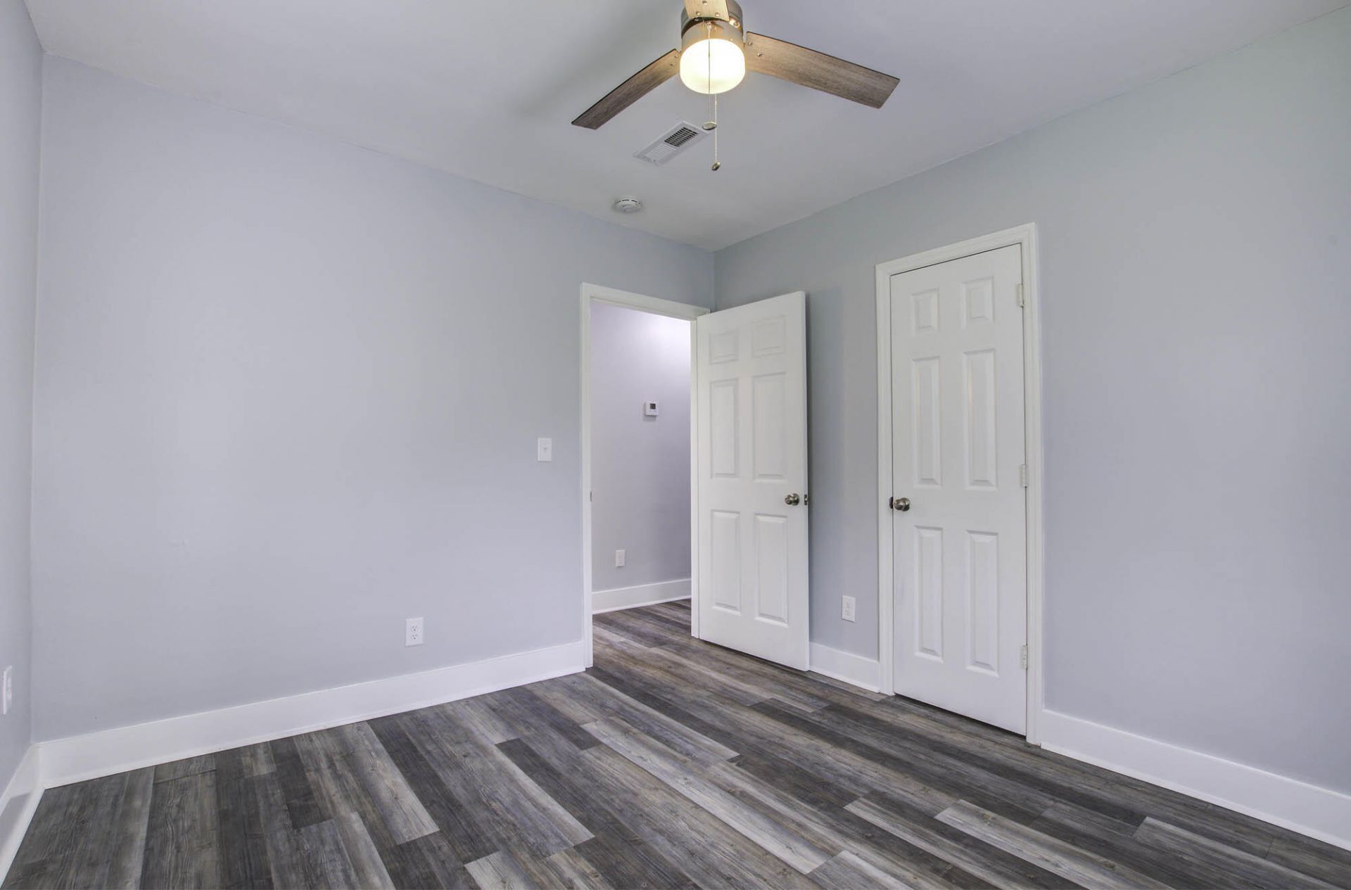 1009 Diana Street Photo 18