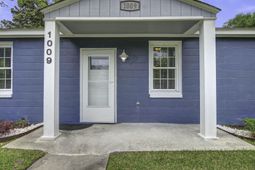 1009 Diana Street photo 4