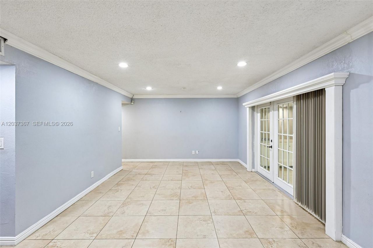 86 Ann Lee Ln, Tamarac, FL 33319 Photo