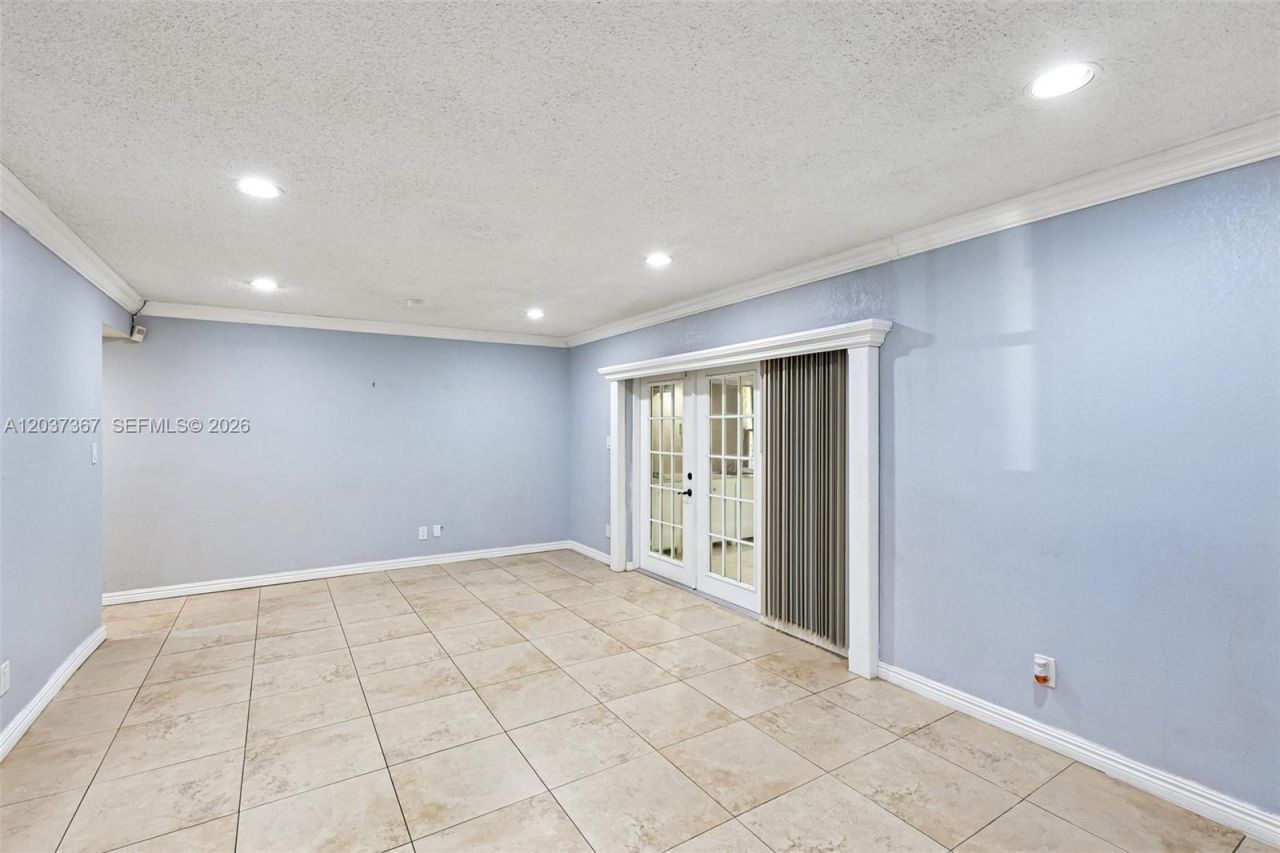 86 Ann Lee Ln, Tamarac, FL 33319 Photo