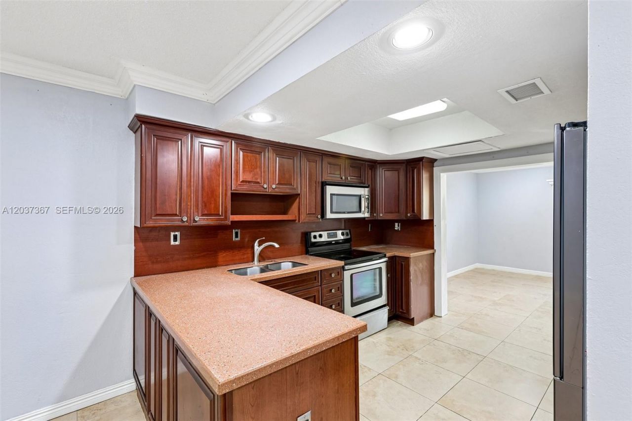 86 Ann Lee Ln, Tamarac, FL 33319 Photo