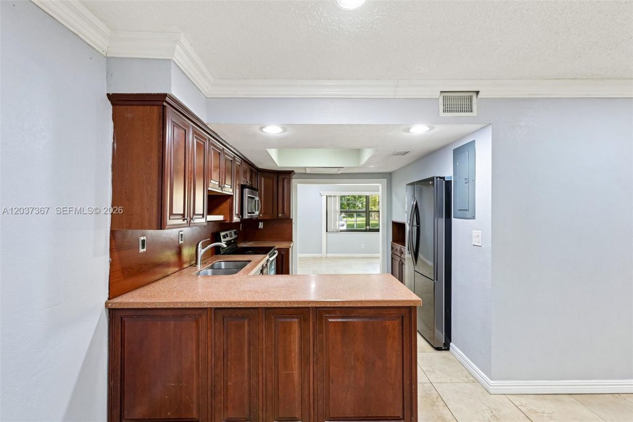 86 Ann Lee Ln, Tamarac, FL 33319 Photo