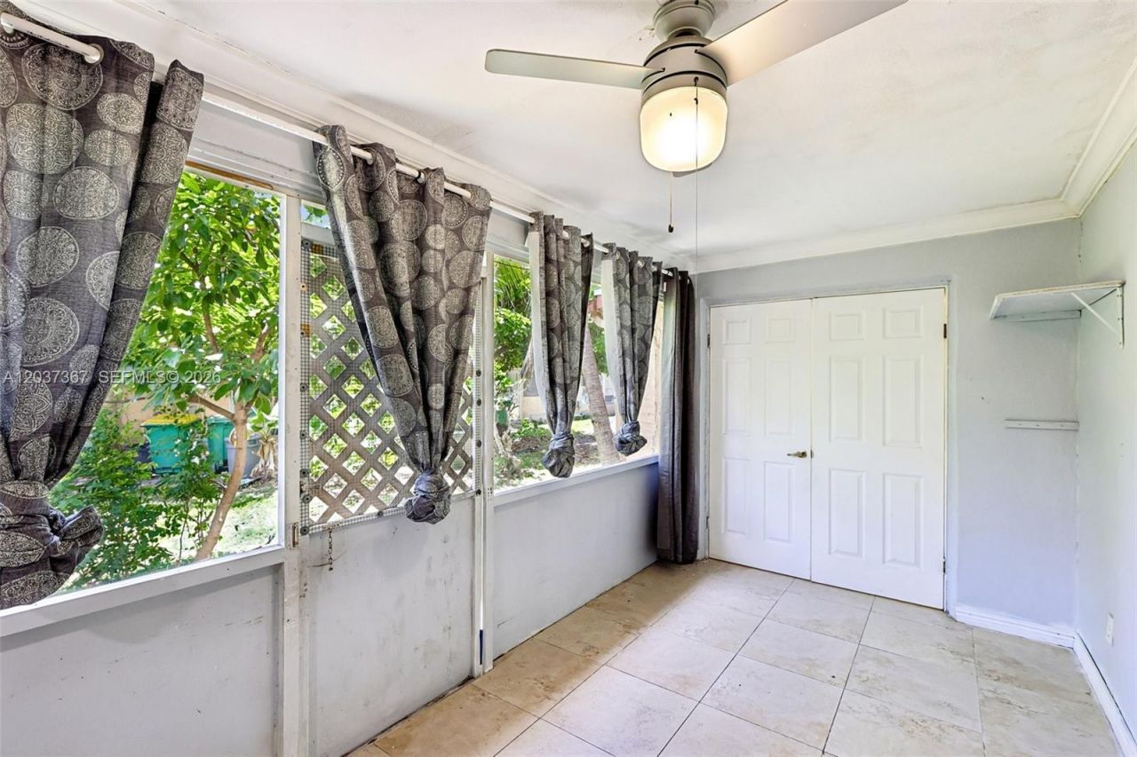 86 Ann Lee Ln, Tamarac, FL 33319 Photo