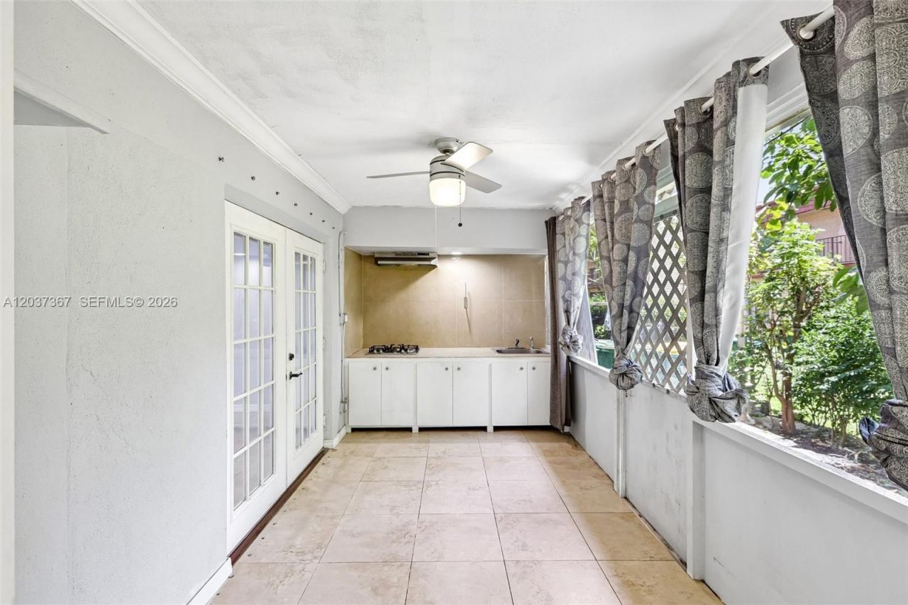86 Ann Lee Ln, Tamarac, FL 33319 Photo