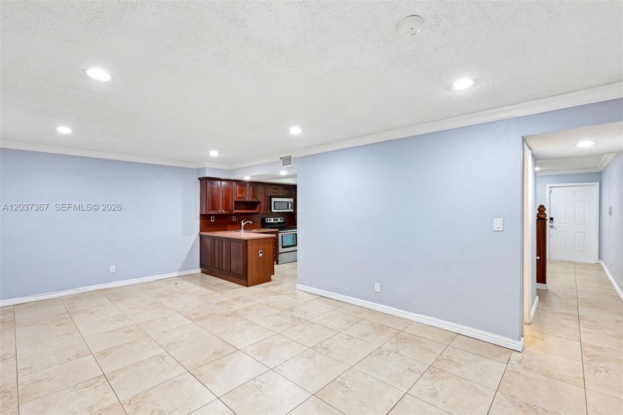 86 Ann Lee Ln, Tamarac, FL 33319 Photo