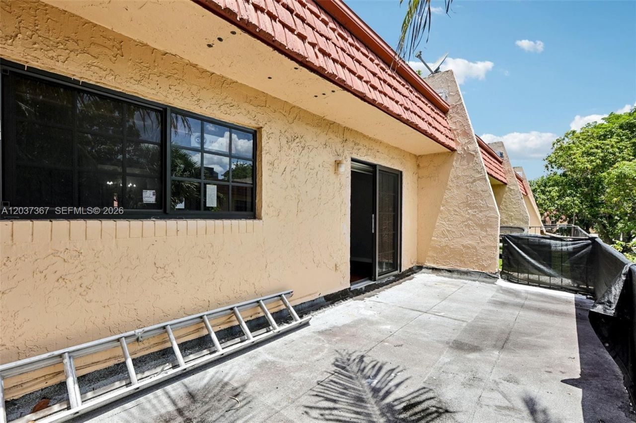 86 Ann Lee Ln, Tamarac, FL 33319 Photo
