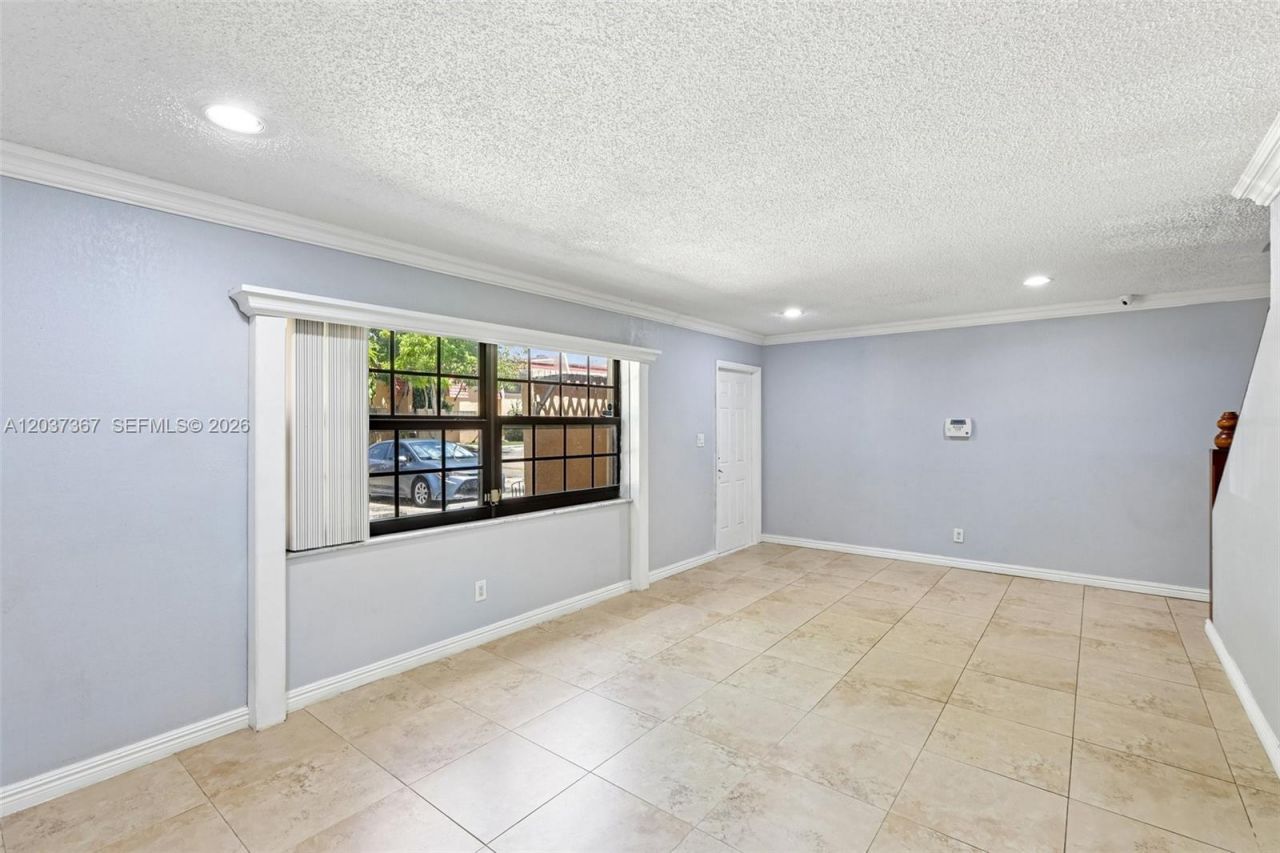 86 Ann Lee Ln, Tamarac, FL 33319 Photo
