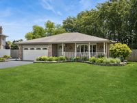 8007 Alexandria Drive, Tinley Park, IL 60477 primary photo