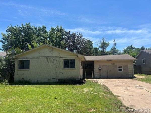 6224 E 28th Street , Tulsa, OK 74114