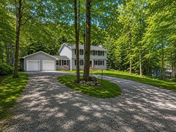 392 Powderhorn Road, Manchester, VT 05255