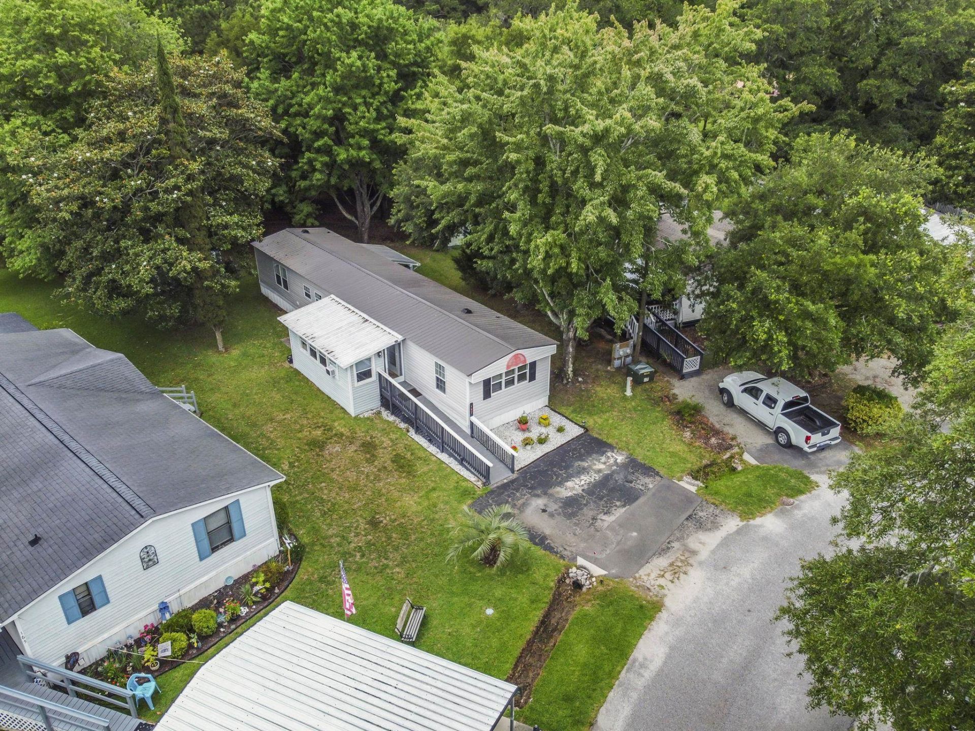 167 Crooked Island Circle Photo 4