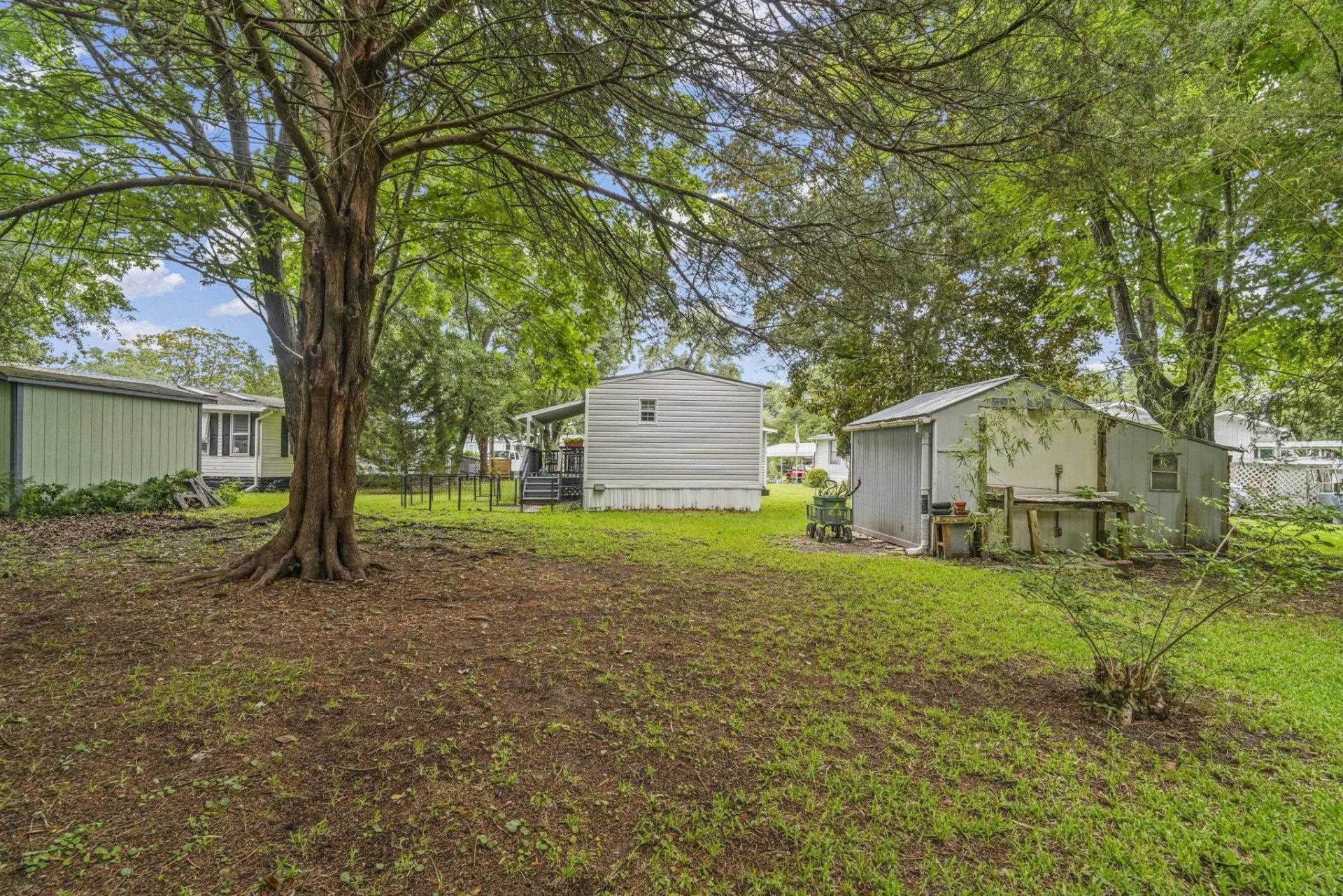 167 Crooked Island Circle Photo 8