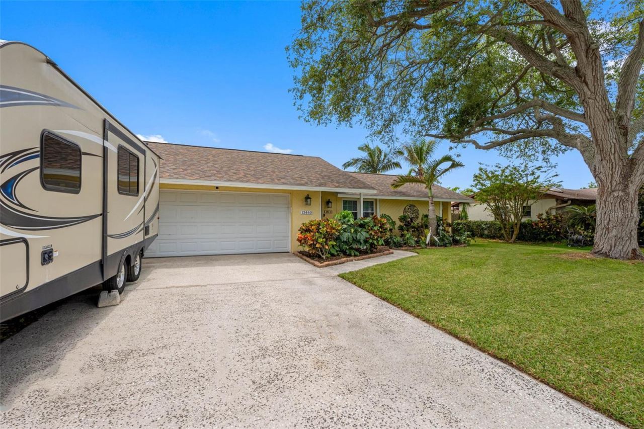 13440 Rustic Pines Boulevard S, Seminole, FL 33776 Photo