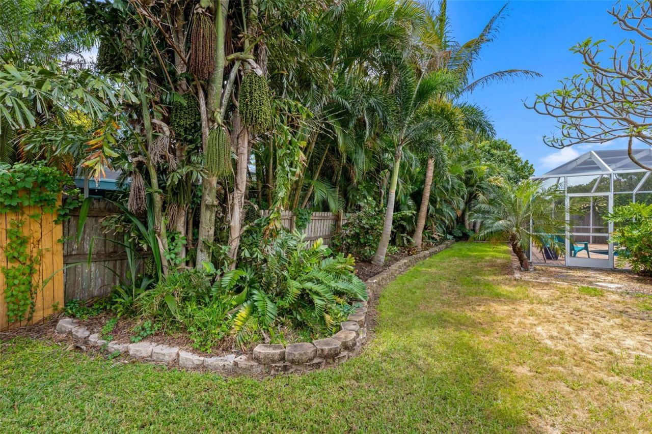 13440 Rustic Pines Boulevard S, Seminole, FL 33776 Photo