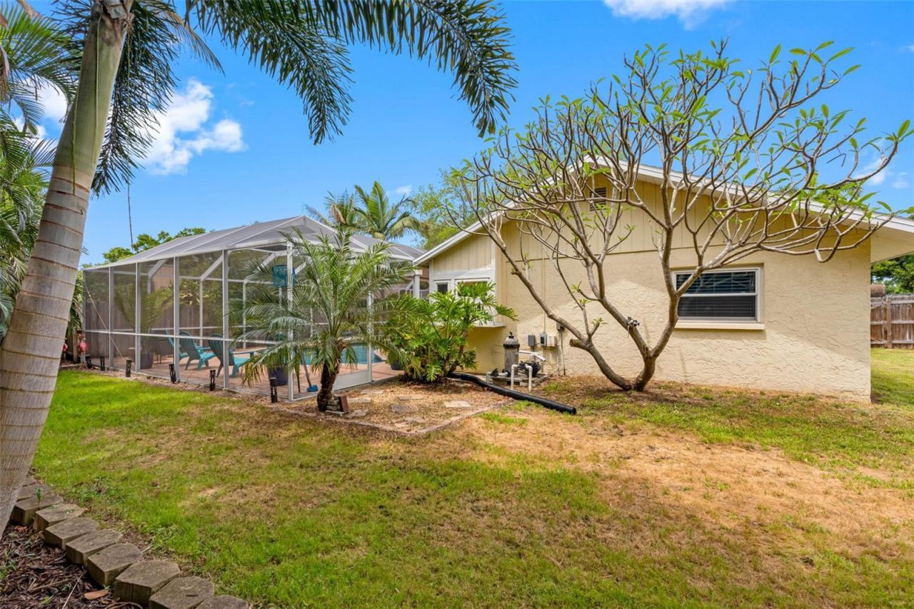 13440 Rustic Pines Boulevard S, Seminole, FL 33776 Photo
