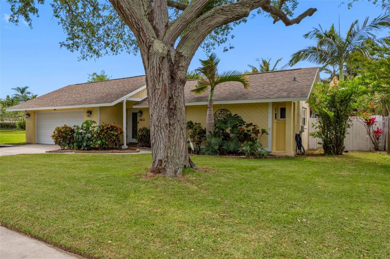 13440 Rustic Pines Boulevard S, Seminole, FL 33776 Photo