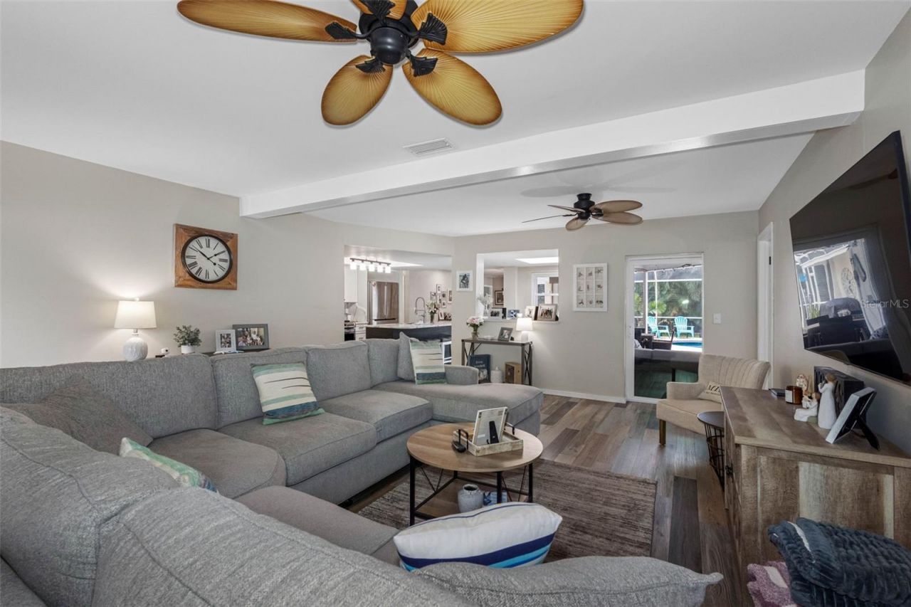 13440 Rustic Pines Boulevard S, Seminole, FL 33776 Photo