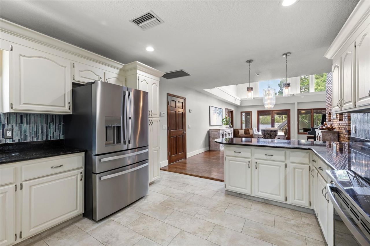 240 W 7th Street, Chuluota, FL 32766 Photo
