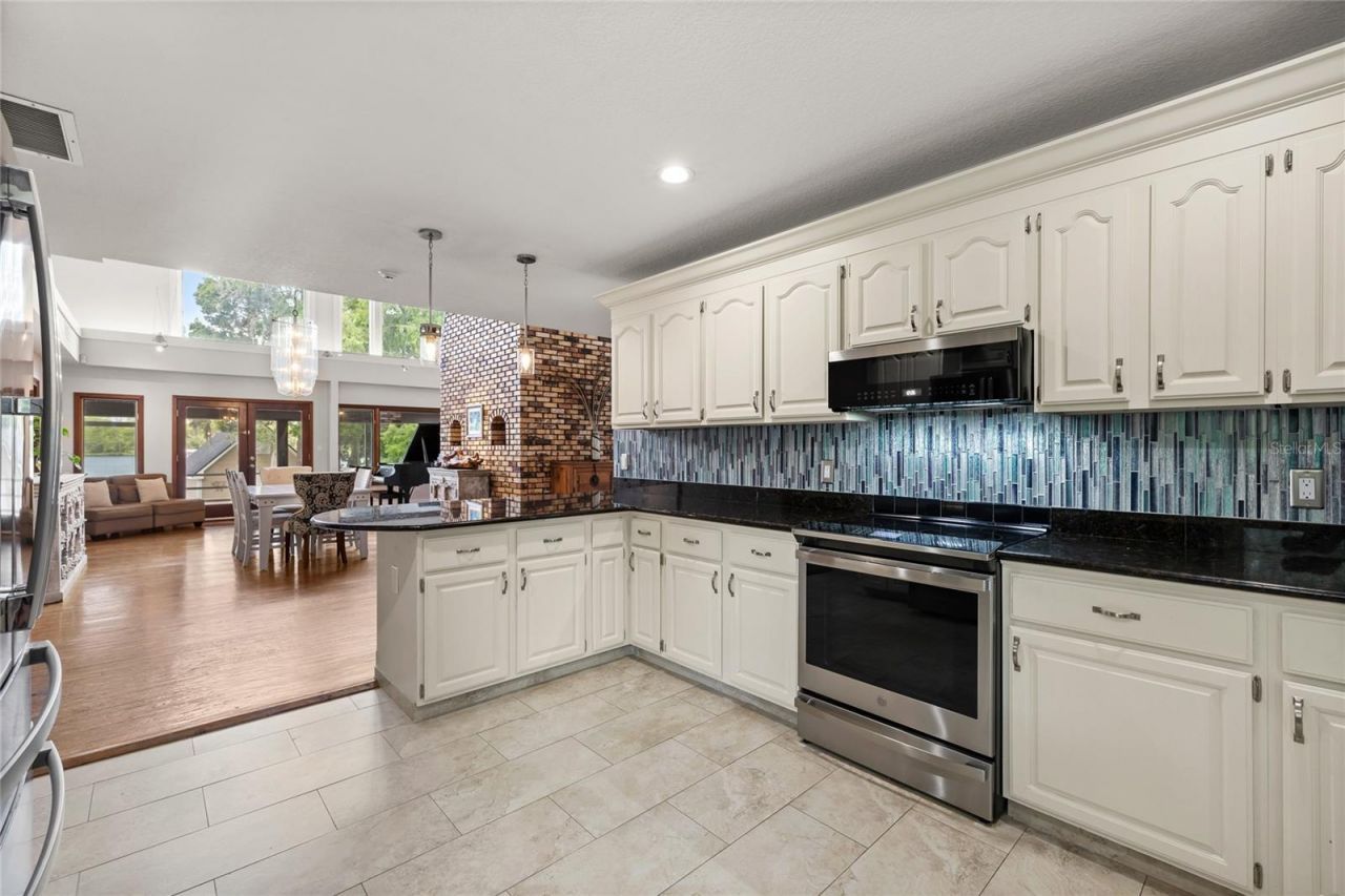 240 W 7th Street, Chuluota, FL 32766 Photo