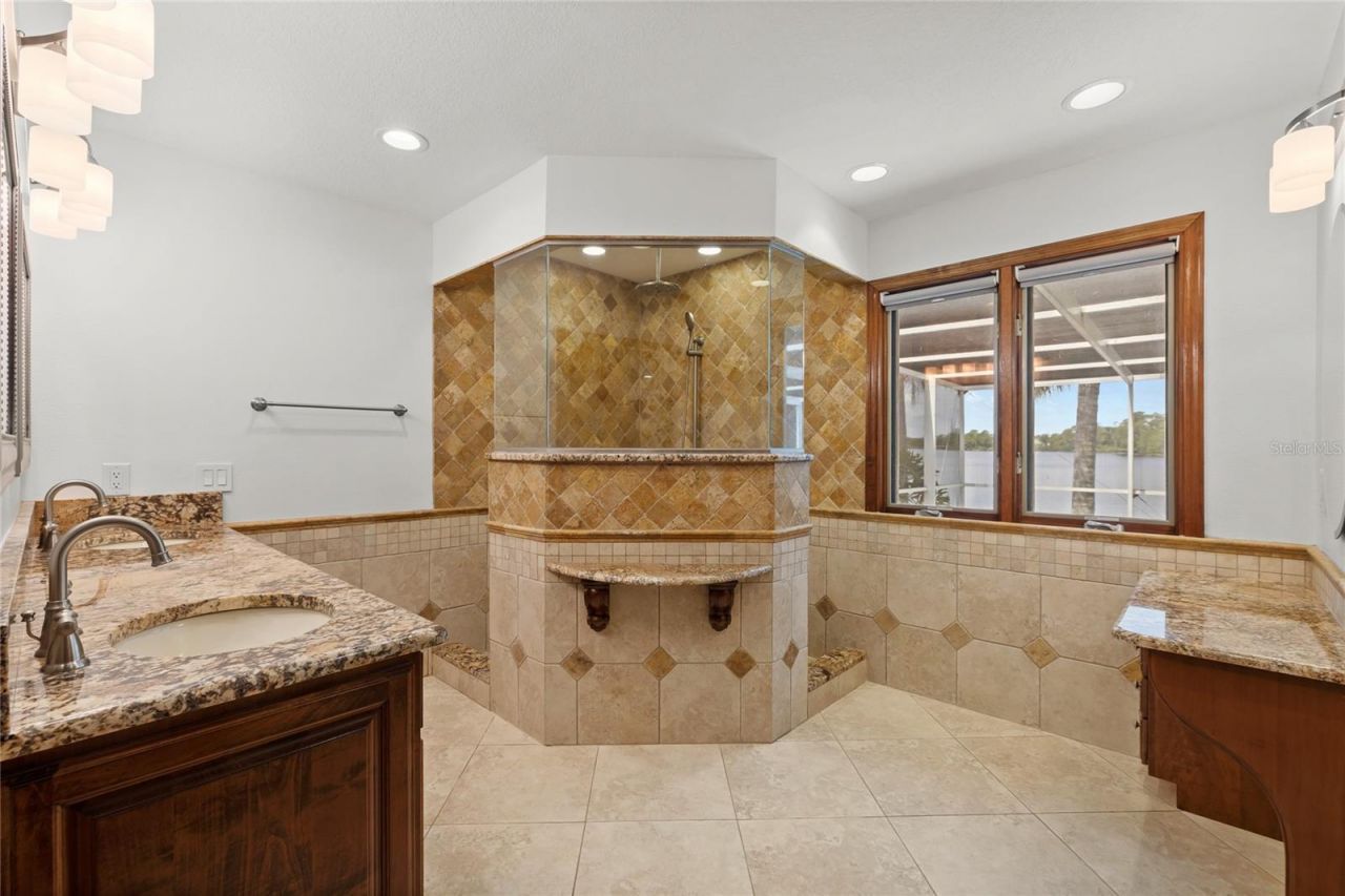 240 W 7th Street, Chuluota, FL 32766 Photo