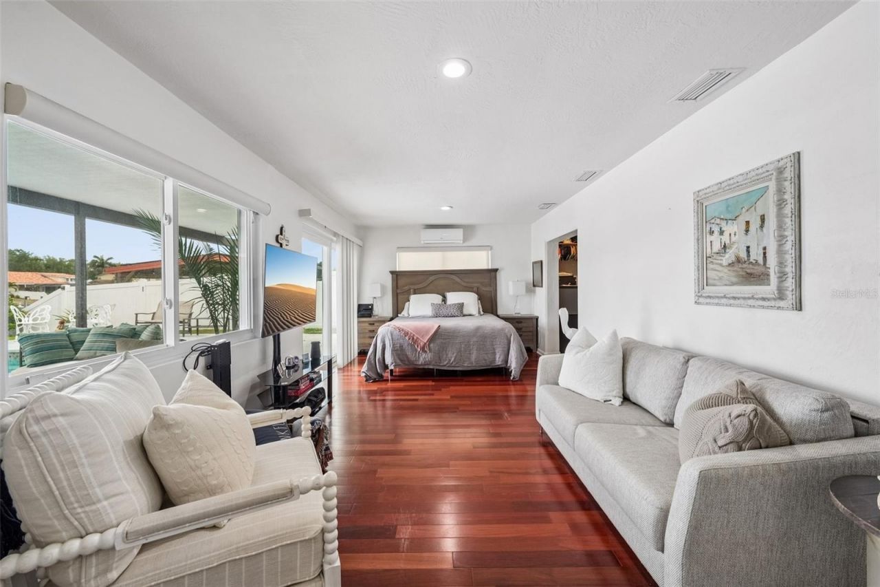 4379 44th Street S, Saint Petersburg, FL 33711 Photo