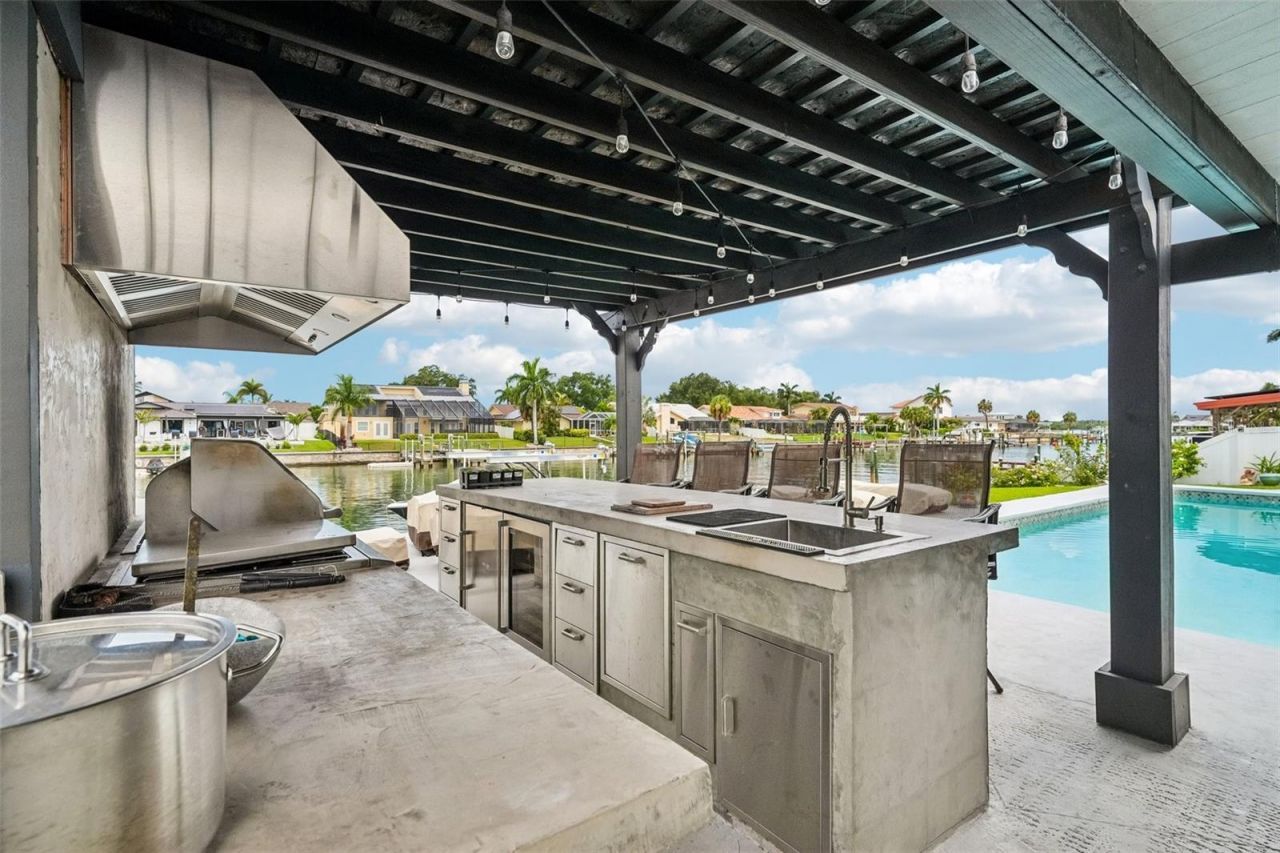 4379 44th Street S, Saint Petersburg, FL 33711 Photo