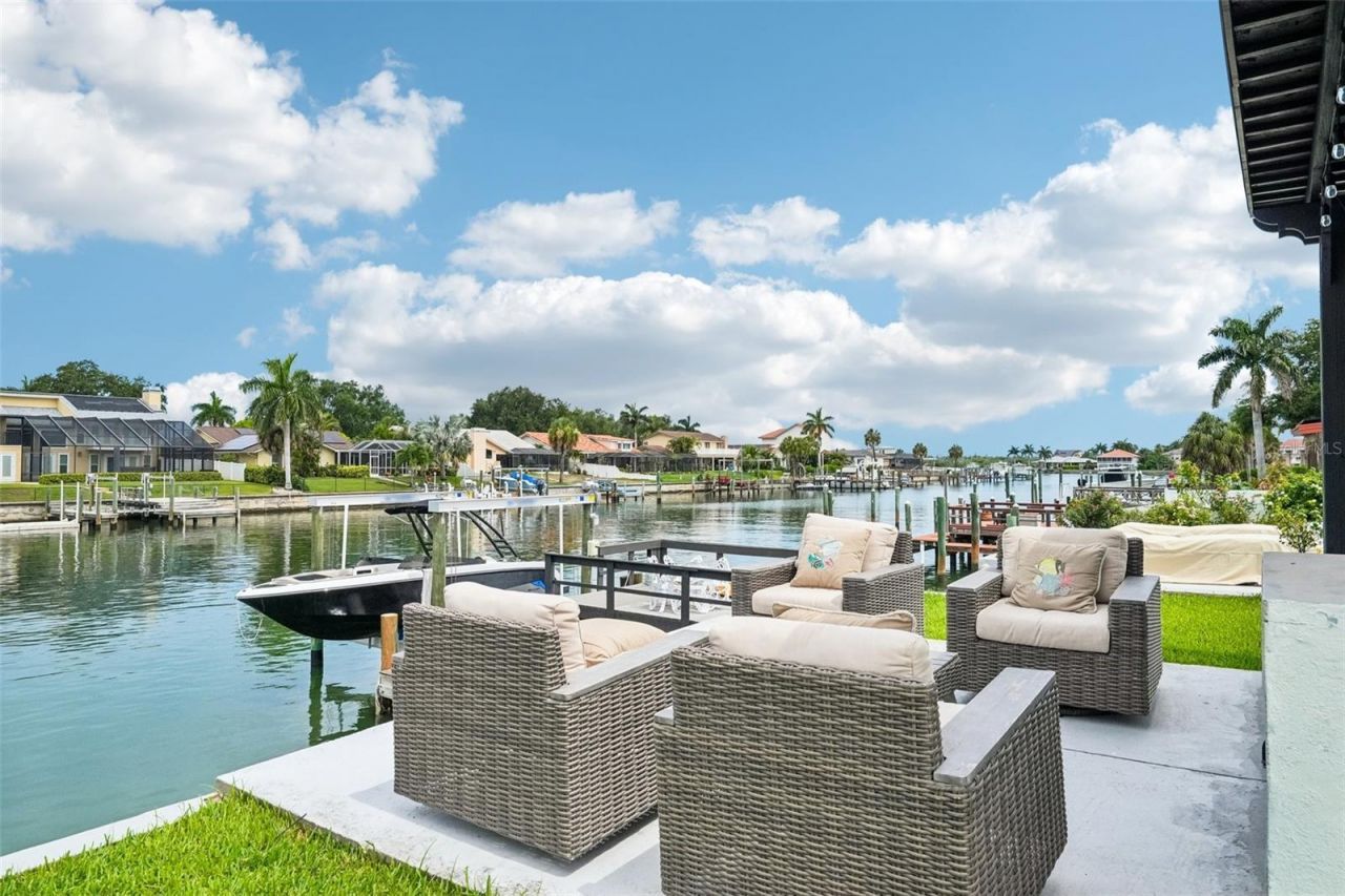 4379 44th Street S, Saint Petersburg, FL 33711 Photo