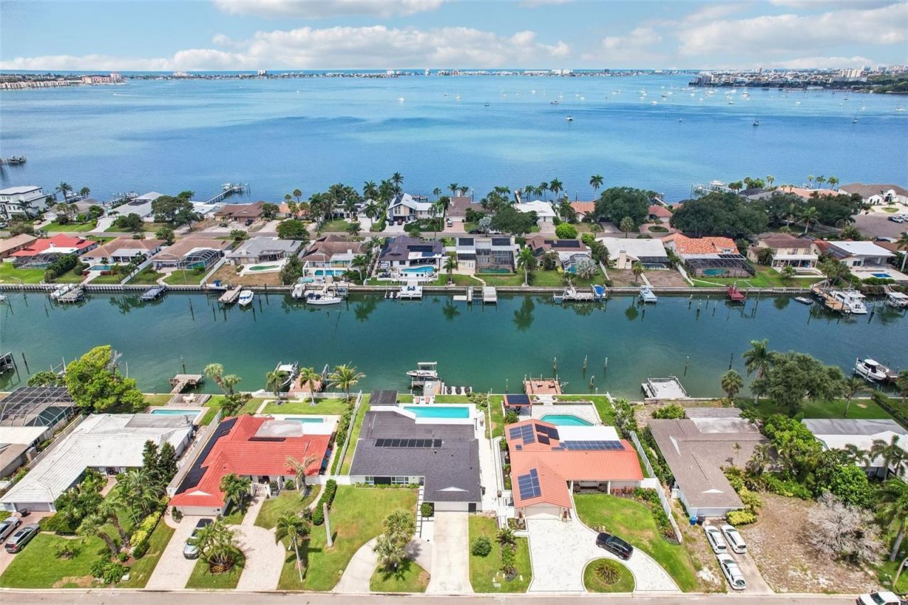 4379 44th Street S, Saint Petersburg, FL 33711 Photo