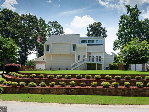 5048 Rebel Ridge Court NW, Peachtree Corners, GA 30092