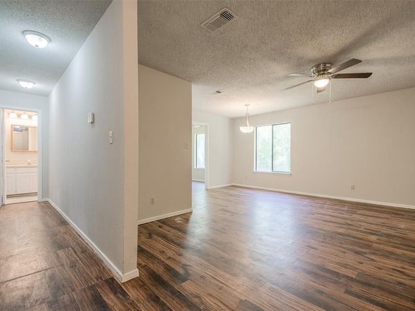 244 W Mcfarland Street, Unit 246D, Bells, TX 75414