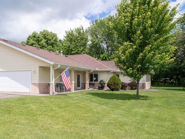 12998 Evergreen Drive, Lindstrom, MN 55045