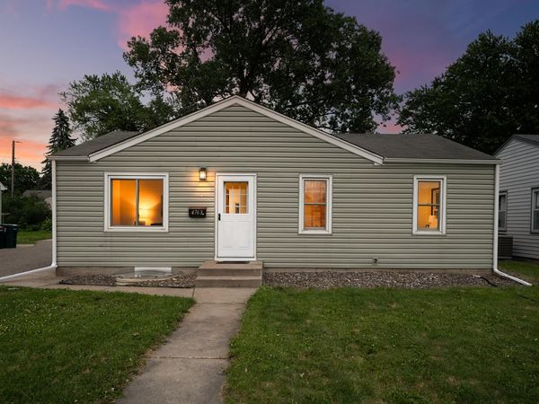 4763 Chatham Road NE, Columbia Heights, MN 55421